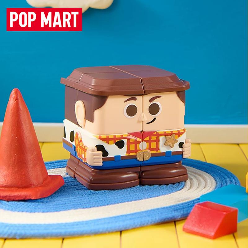 Desk Setup Kawaii - POP MART PIXAR POP CUBE Serie