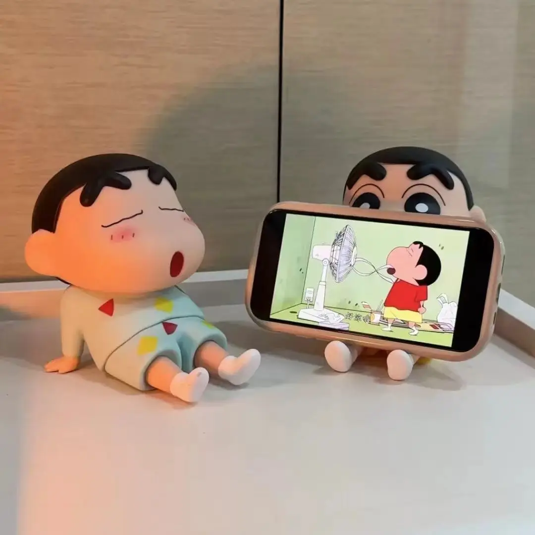 Desk Setup Kawaii - Figuras de Anime Crayon Shin-Chan, Soporte
