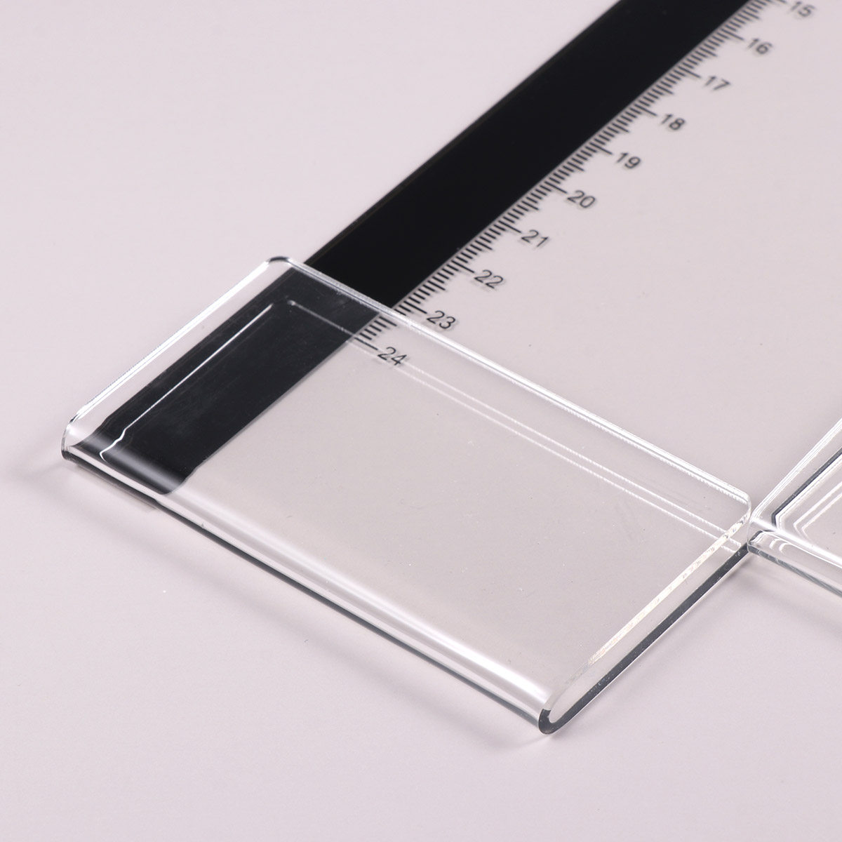 2 soportes para colocar un tab - Desk Setup Gaming reseña y precio